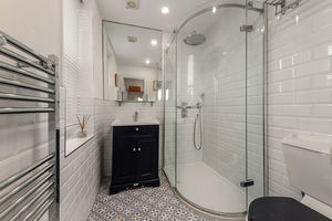 Photo 18- click for photo gallery